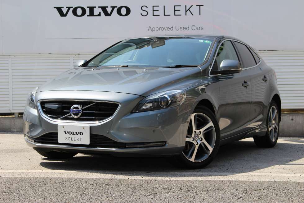 認定中古車 V40 D4 Se オスミウムグレーメタリック 中古車最新情報 ボルボ カー 千葉中央